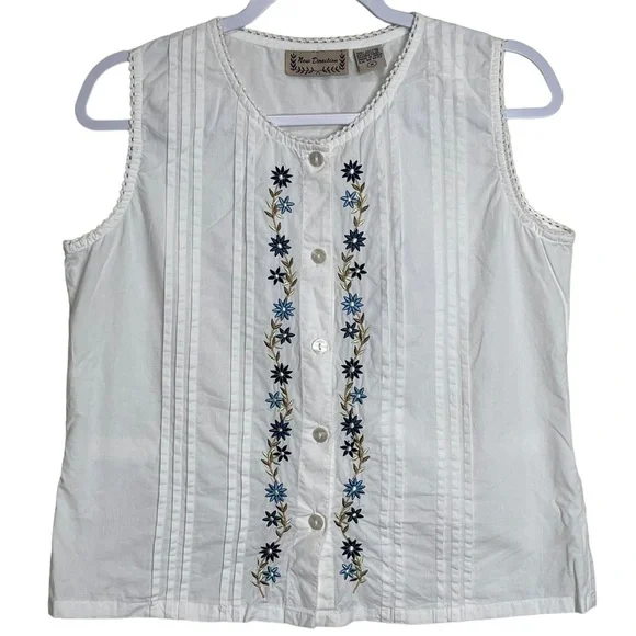 New Direction Floral Embroidered White Top Crochet Sleeveless Button Up Size M - Picture 10 of 10